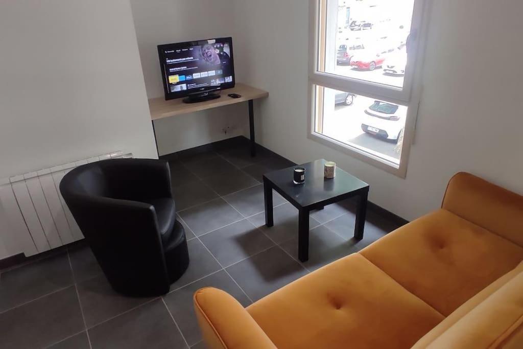 Appartement Hyper Centre Mayenne Εξωτερικό φωτογραφία